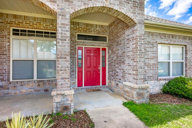 8917 Meadow Gardens Circle, Sherwood, AR 72120