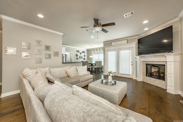 8917 Meadow Gardens Circle, Sherwood, AR 72120