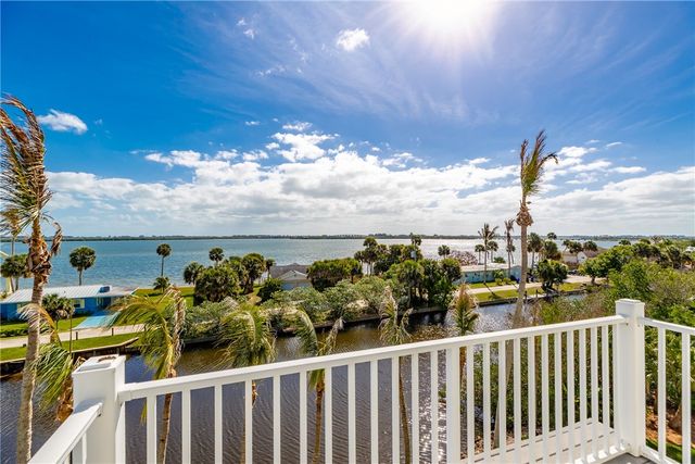 9115 44th Avenue, Sebastian, FL 32958