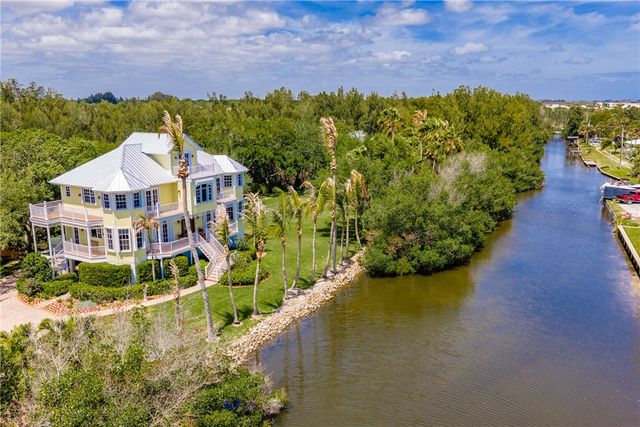 9115 44th Avenue, Sebastian, FL 32958