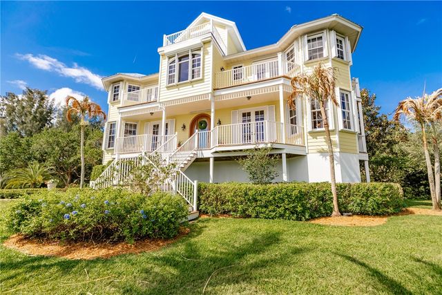 9115 44th Avenue, Sebastian, FL 32958