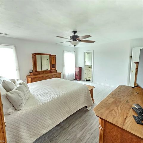 4413 Foxwood PL, Suffolk, VA 23435
