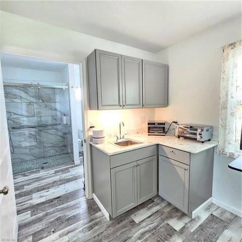 4413 Foxwood PL, Suffolk, VA 23435