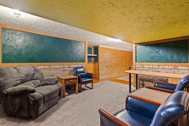26 BITTERSWEET COURT, Little Chute, WI 54140