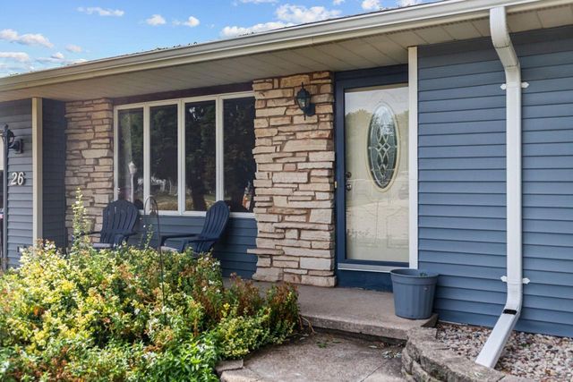 26 BITTERSWEET COURT, Little Chute, WI 54140