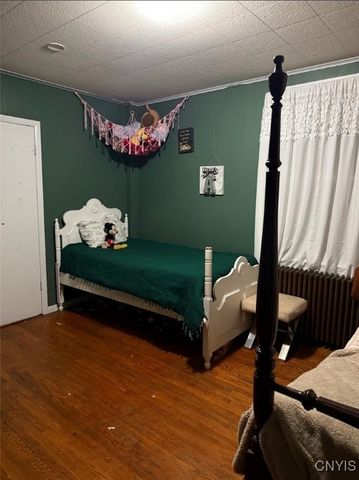 117 East Bacon Street, Marshall, NY 13480