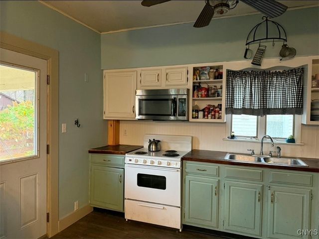 117 East Bacon Street, Marshall, NY 13480