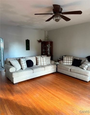 117 East Bacon Street, Marshall, NY 13480