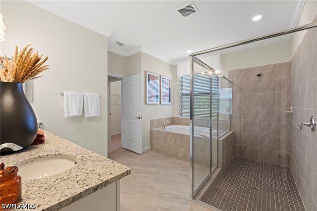 14007 Aledo CT, Fort Myers, FL 33905