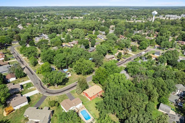 4212 Desoto Street, Vadnais Heights, MN 55127