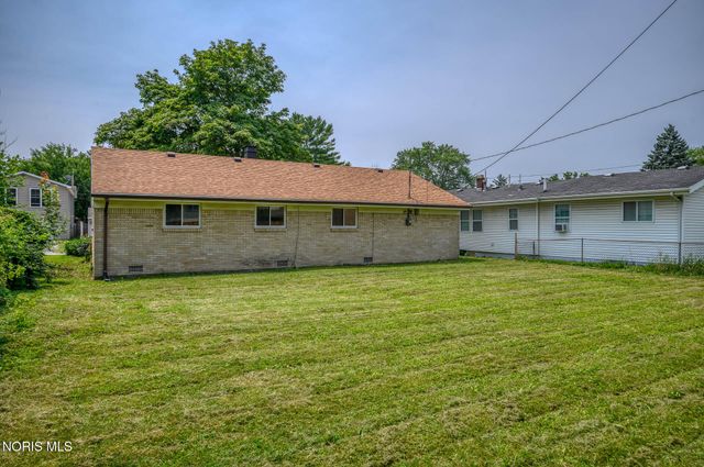 1328 Cady Street, Maumee, OH 43537