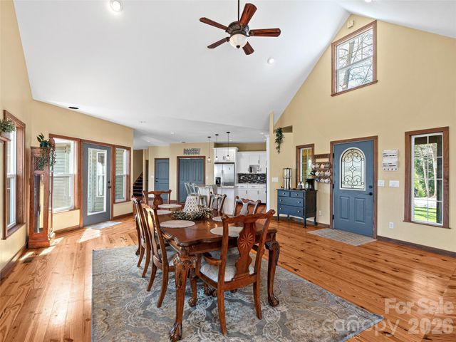 6 Jackson Cove Road, Leicester, NC 28748