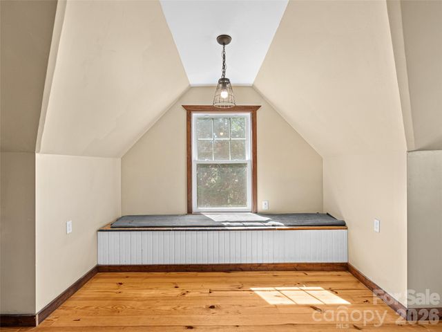 6 Jackson Cove Road, Leicester, NC 28748