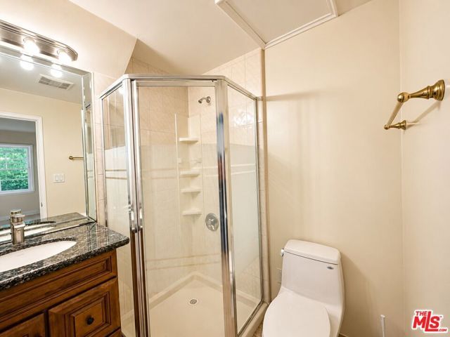 9945 Robbins Drive 102, Beverly Hills, CA 90212