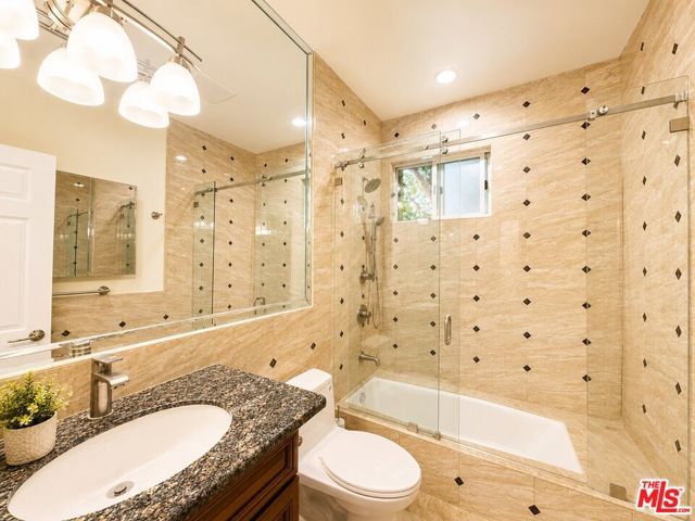 9945 Robbins Drive 102, Beverly Hills, CA 90212