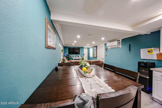 8595 N 71st Avenue 87, Glendale, AZ 85301