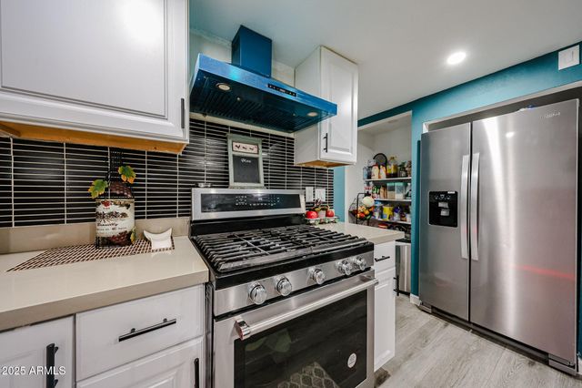 8595 N 71st Avenue 87, Glendale, AZ 85301