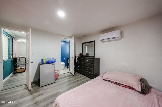 8595 N 71st Avenue 87, Glendale, AZ 85301