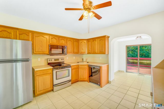 29 Hazelhurst Avenue, Watertown, CT 06779