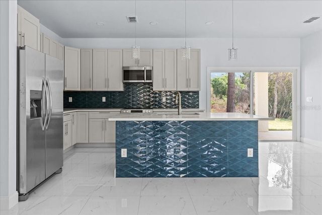 2875 E SLATER DRIVE, Deltona, FL 32738