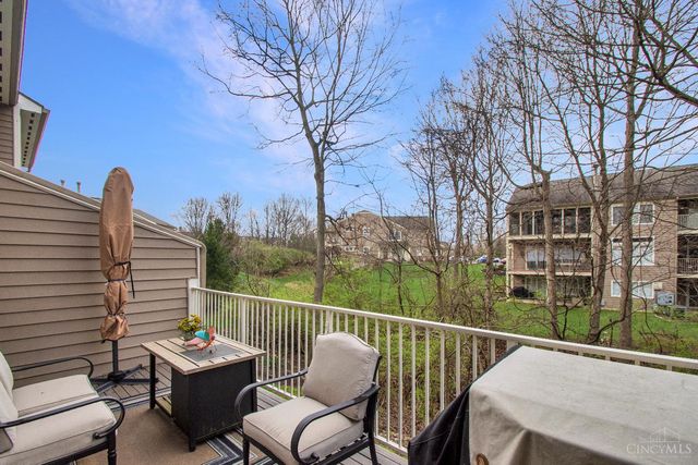 5927 Castlewood Crossing, Miami Twp, OH 45150