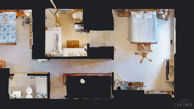 5927 Castlewood Crossing, Miami Twp, OH 45150