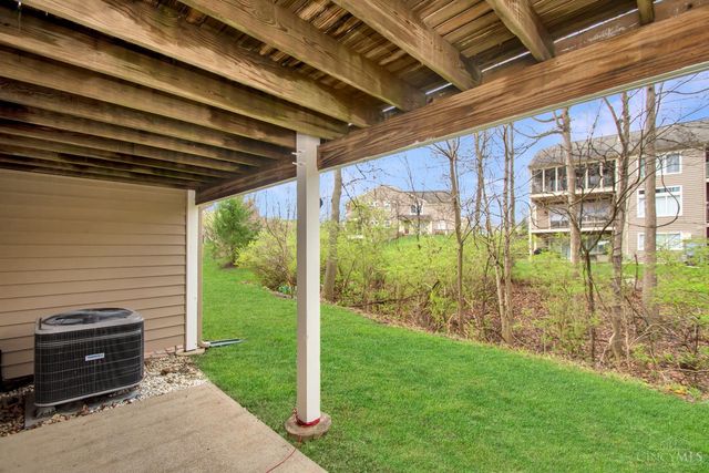 5927 Castlewood Crossing, Miami Twp, OH 45150