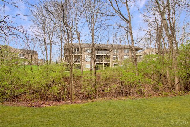 5927 Castlewood Crossing, Miami Twp, OH 45150
