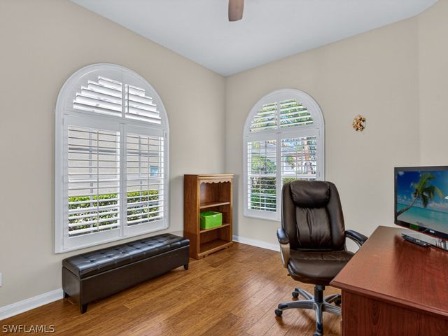 5324 Hawkesbury WAY, Naples, FL 34119