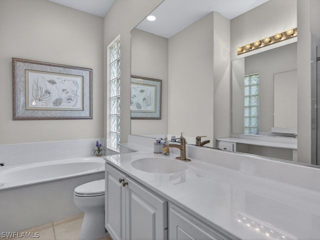 5324 Hawkesbury WAY, Naples, FL 34119