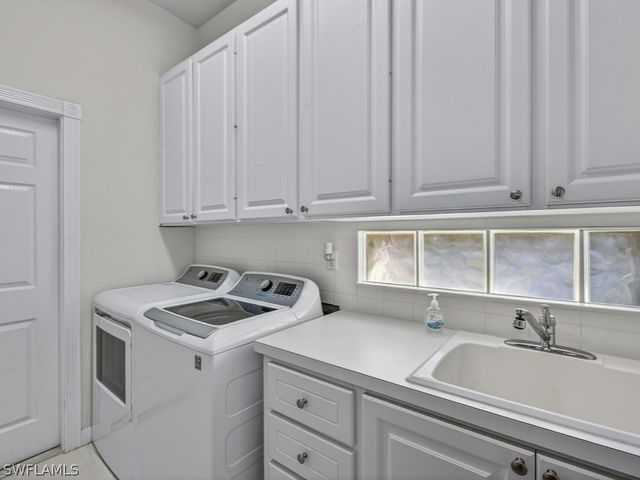 5324 Hawkesbury WAY, Naples, FL 34119