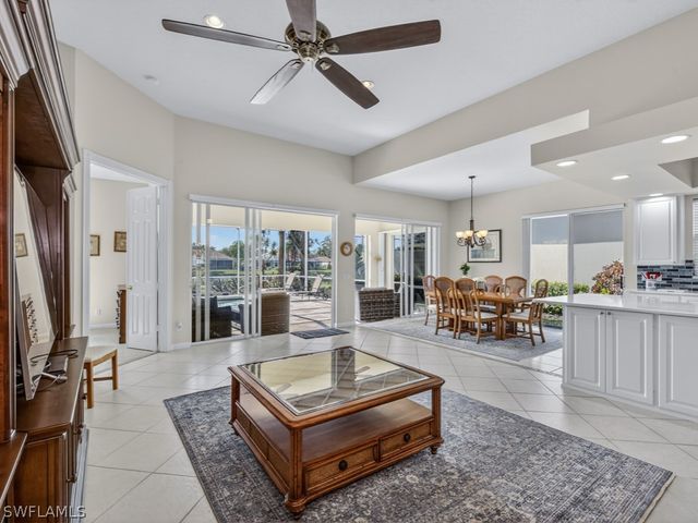 5324 Hawkesbury WAY, Naples, FL 34119