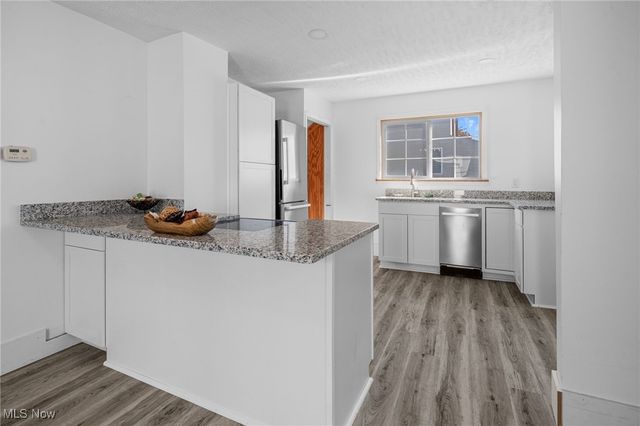 3958 Warner Street, Mogadore, OH 44260