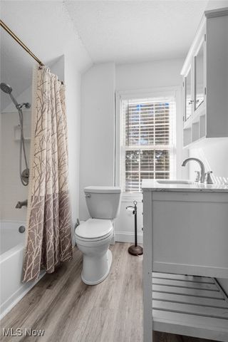 3958 Warner Street, Mogadore, OH 44260