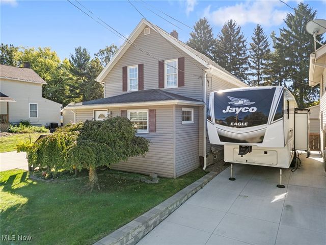 3958 Warner Street, Mogadore, OH 44260