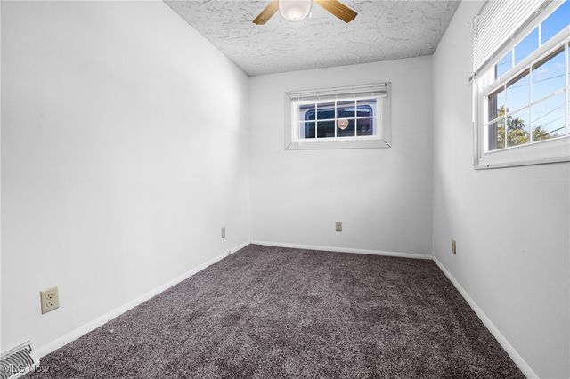 3958 Warner Street, Mogadore, OH 44260