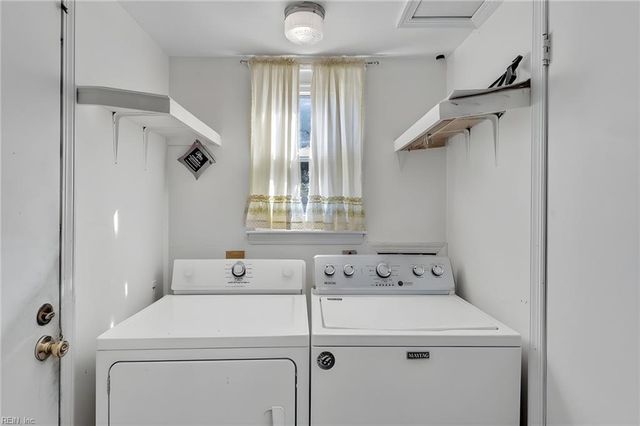 2913 Guther PL, Virginia Beach, VA 23453