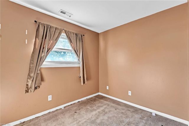 2913 Guther PL, Virginia Beach, VA 23453
