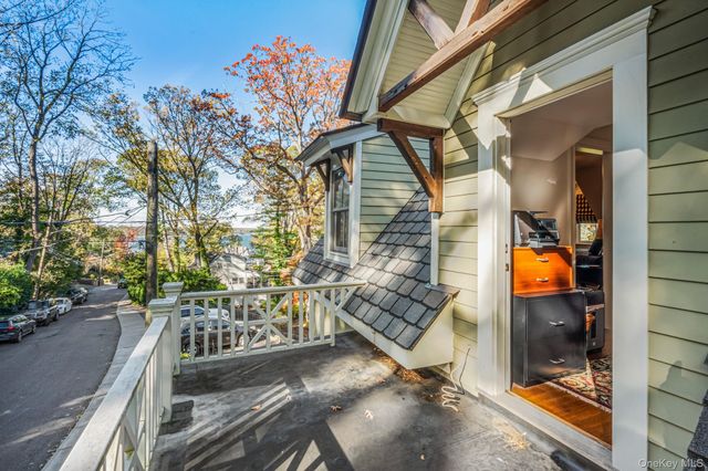 40 Park Way, Sea Cliff, NY 11579