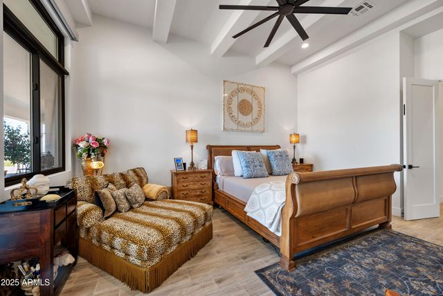 1650 W LUCKY Lane, San Tan Valley, AZ 85144