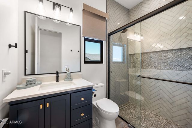 1650 W LUCKY Lane, San Tan Valley, AZ 85144