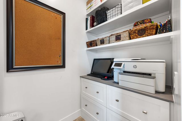 1650 W LUCKY Lane, San Tan Valley, AZ 85144