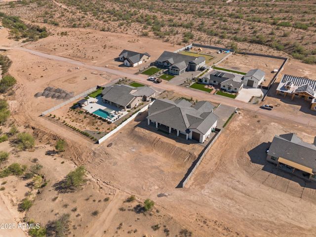 1650 W LUCKY Lane, San Tan Valley, AZ 85144