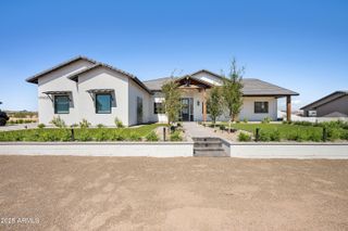 1650 W LUCKY Lane, San Tan Valley, AZ 85144