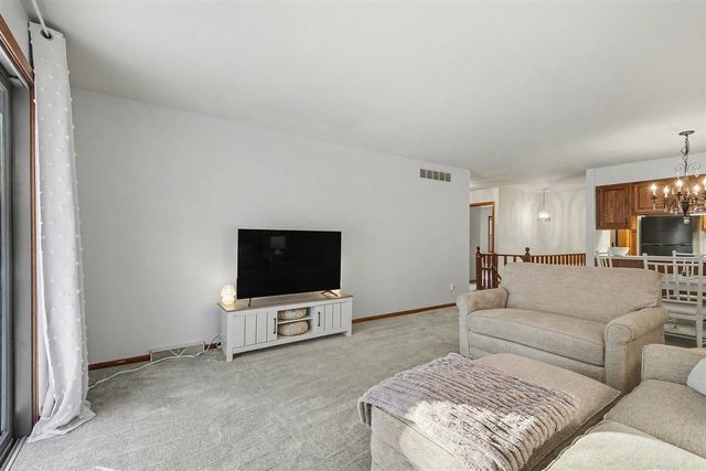 2154 Ter Van Drive, Grand Rapids, MI 49505