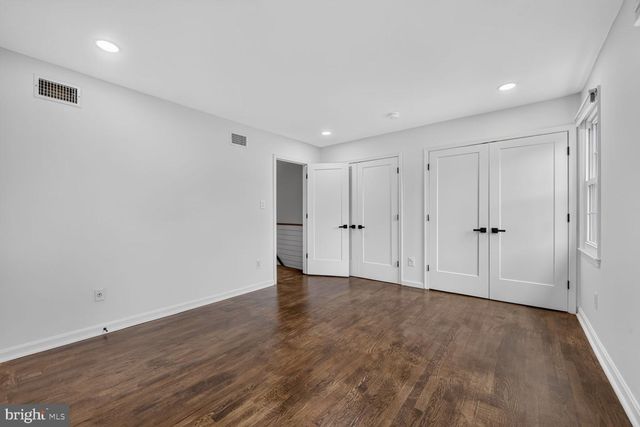 7426 HALLCREST DR, Mclean, VA 22102