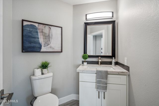 11537 W LAURELWOOD Lane, Avondale, AZ 85392