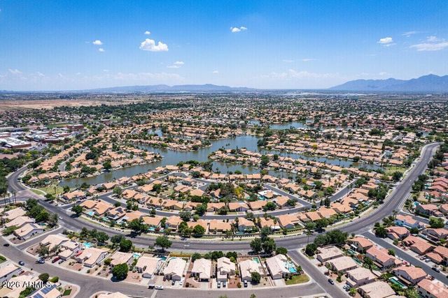 11537 W LAURELWOOD Lane, Avondale, AZ 85392