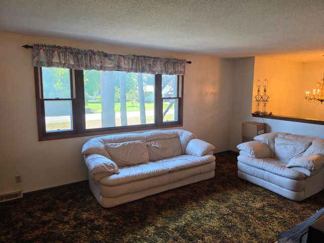 17800 Fluorine Street NW, Ramsey, MN 55303