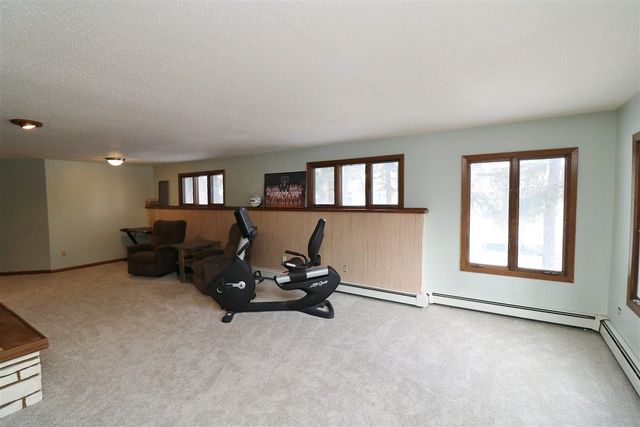 2017 Ida Mae Court, Minot, ND 58703